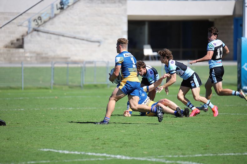 2021 HMC Rnd 7 SHARKS v EELS