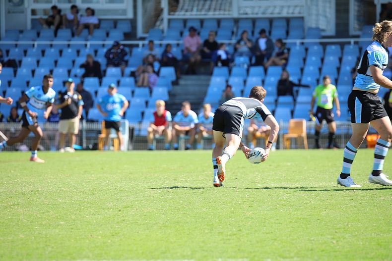 2021 HMC Rnd 7 SHARKS v EELS