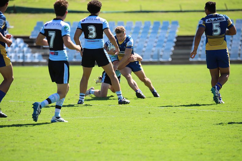 2021 HMC Rnd 7 SHARKS v EELS