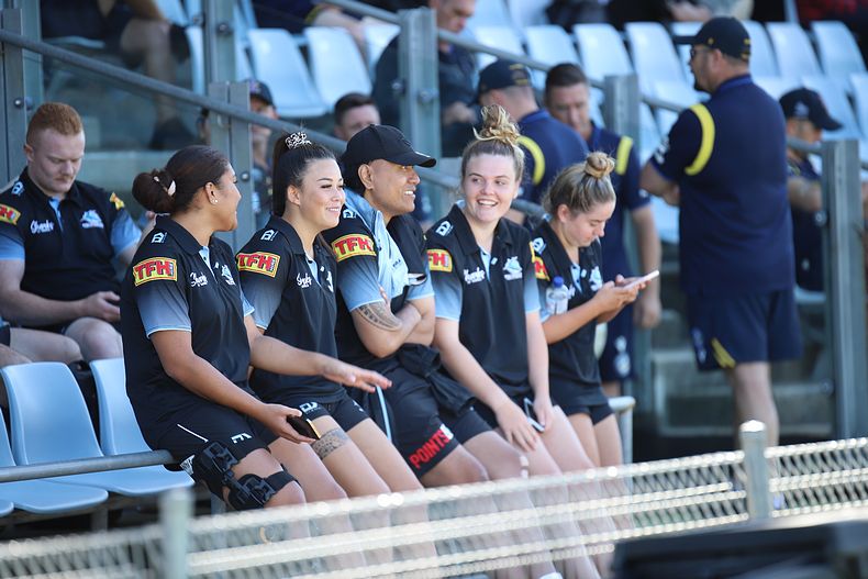 2021 HMC Rnd 7 SHARKS v EELS