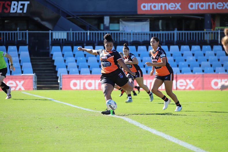 2021 Tarsha Gale Cup Rnd 8 Sharks v WestsTigers