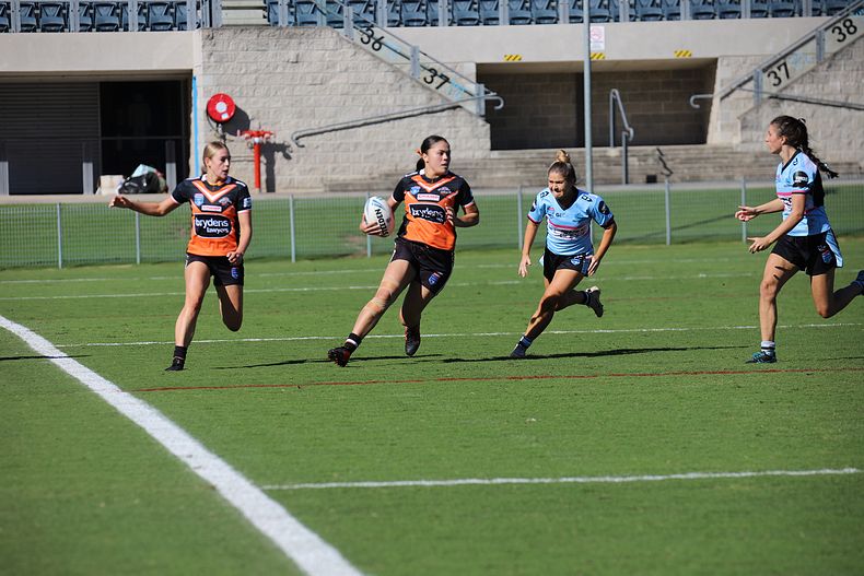 2021 Tarsha Gale Cup Rnd 8 Sharks v WestsTigers
