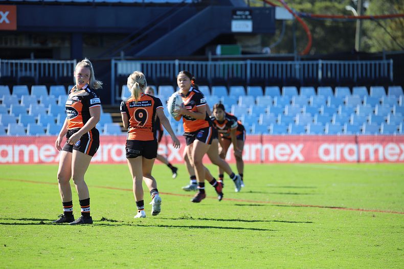 2021 Tarsha Gale Cup Rnd 8 Sharks v WestsTigers