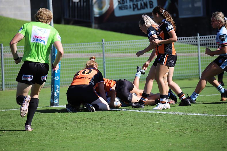 2021 Tarsha Gale Cup Rnd 8 Sharks v WestsTigers