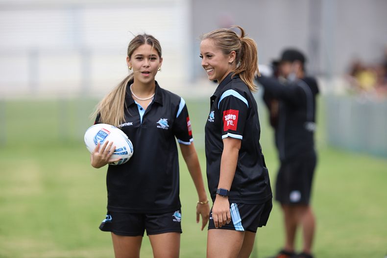 2022 Tarsha Gale Cup – Rnd 1 – Sharks v Dragons
