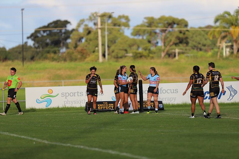 HNWP Rnd 1 MOUNTIES v SHARKS