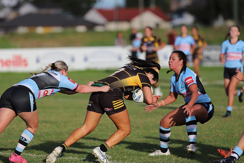 HNWP Rnd 1 MOUNTIES v SHARKS