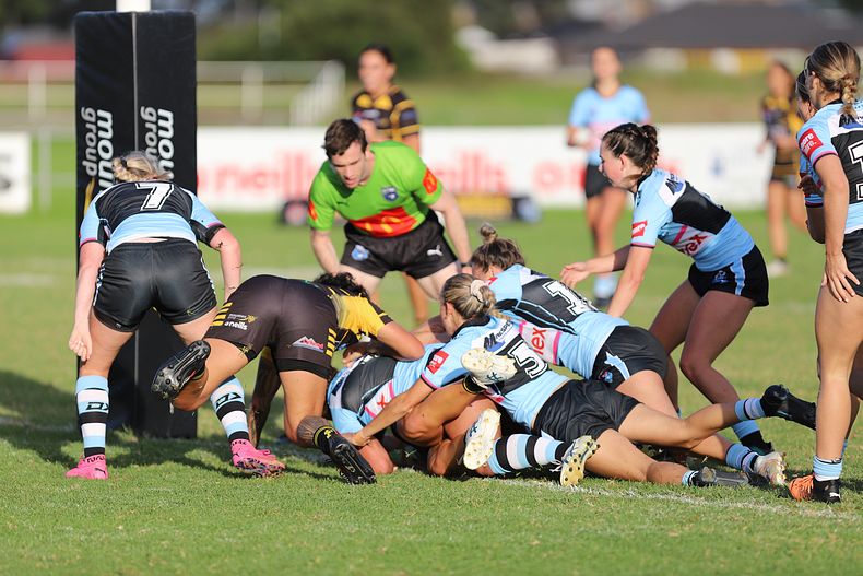 HNWP Rnd 1 MOUNTIES v SHARKS