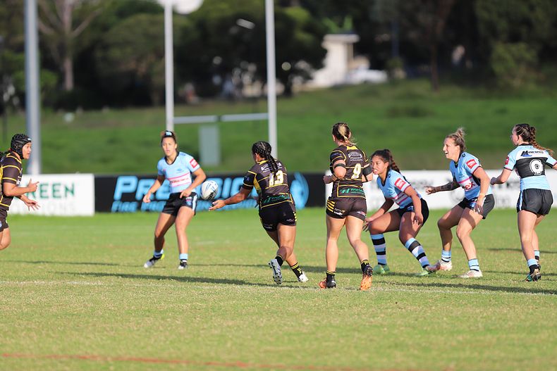 HNWP Rnd 1 MOUNTIES v SHARKS