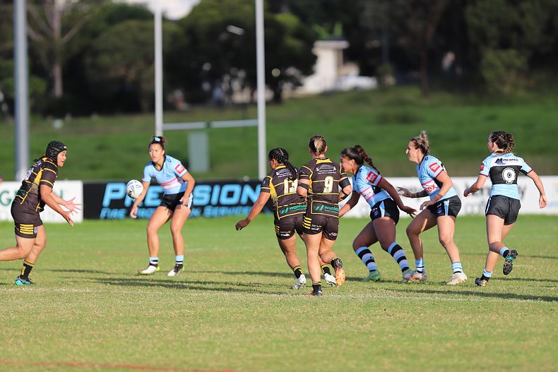 HNWP Rnd 1 MOUNTIES v SHARKS