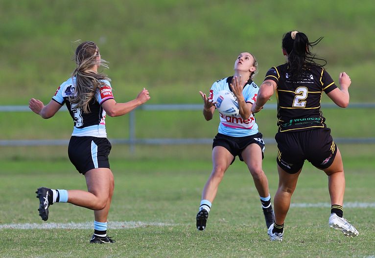 HNWP Rnd 1 MOUNTIES v SHARKS