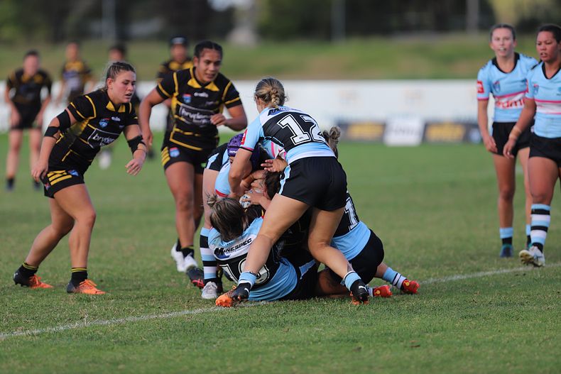 HNWP Rnd 1 MOUNTIES v SHARKS
