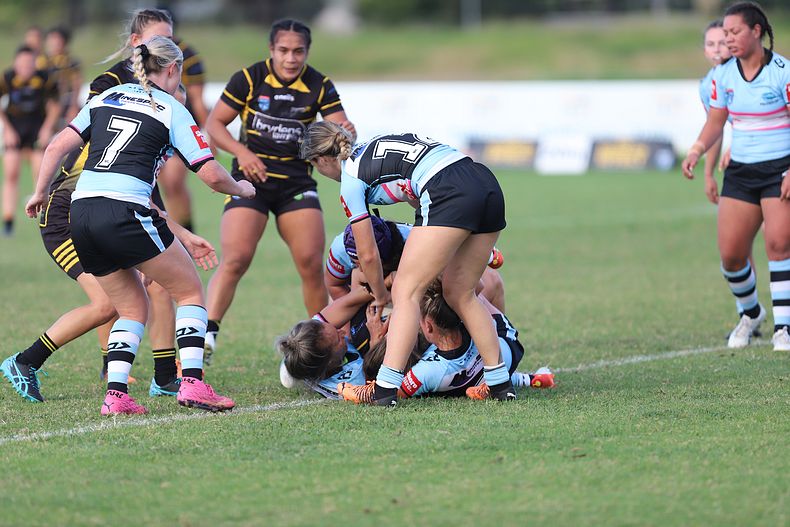 HNWP Rnd 1 MOUNTIES v SHARKS