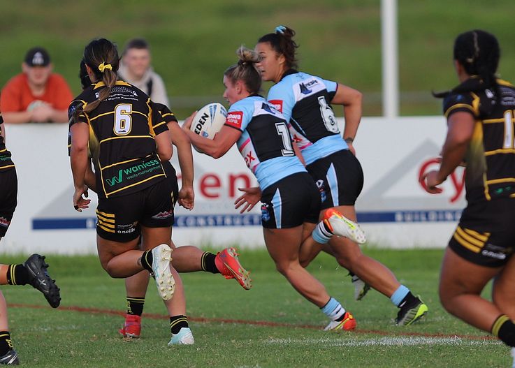 HNWP Rnd 1 MOUNTIES v SHARKS