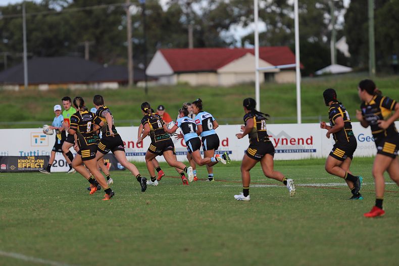 HNWP Rnd 1 MOUNTIES v SHARKS