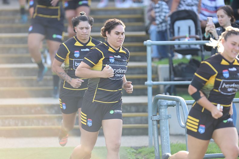 HNWP Rnd 1 MOUNTIES v SHARKS