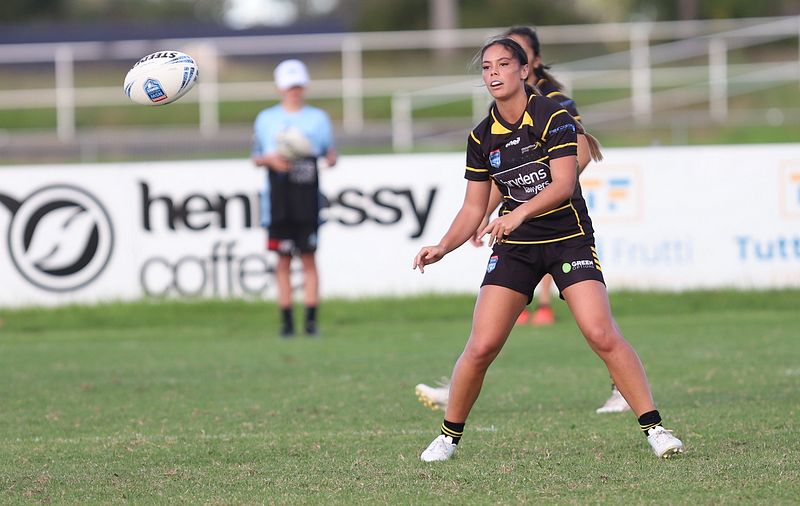 HNWP Rnd 1 MOUNTIES v SHARKS