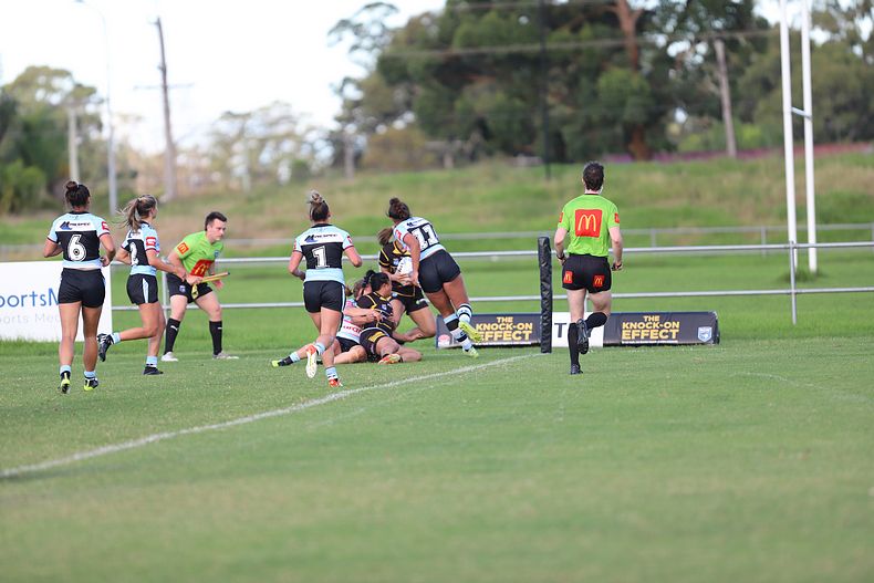 HNWP Rnd 1 MOUNTIES v SHARKS