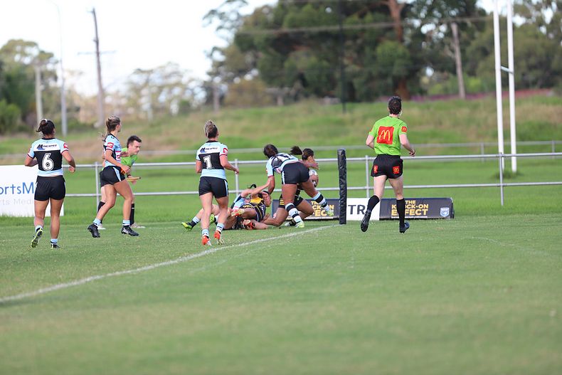 HNWP Rnd 1 MOUNTIES v SHARKS