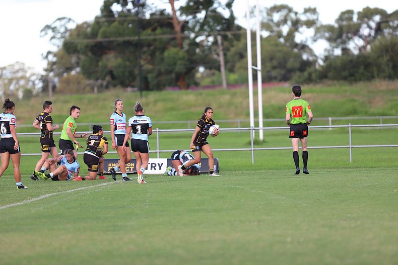 HNWP Rnd 1 MOUNTIES v SHARKS
