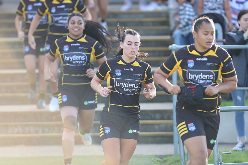 HNWP Rnd 1 MOUNTIES v SHARKS