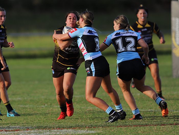HNWP Rnd 1 MOUNTIES v SHARKS