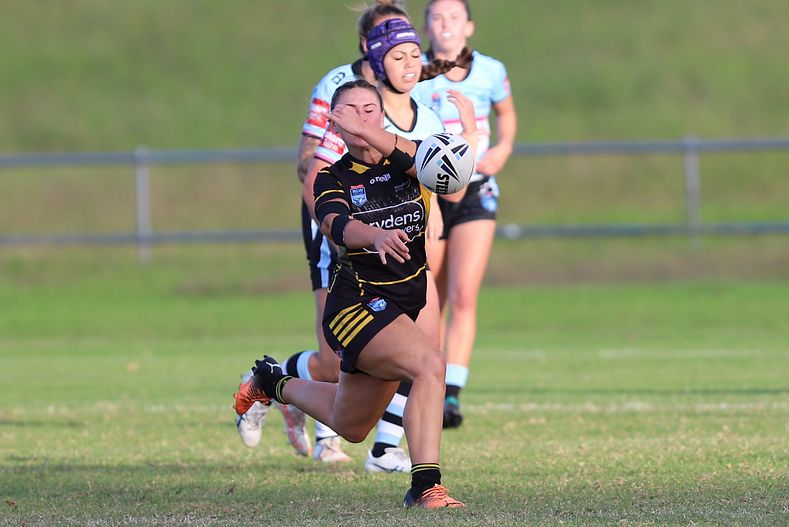 HNWP Rnd 1 MOUNTIES v SHARKS