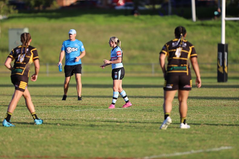 HNWP Rnd 1 MOUNTIES v SHARKS