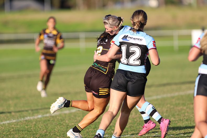 HNWP Rnd 1 MOUNTIES v SHARKS