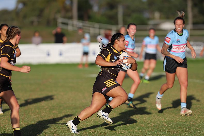 HNWP Rnd 1 MOUNTIES v SHARKS