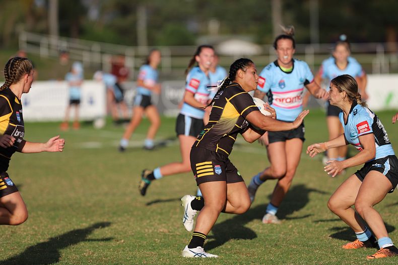 HNWP Rnd 1 MOUNTIES v SHARKS