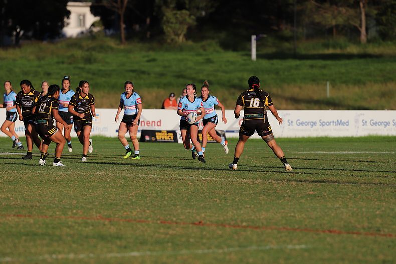 HNWP Rnd 1 MOUNTIES v SHARKS