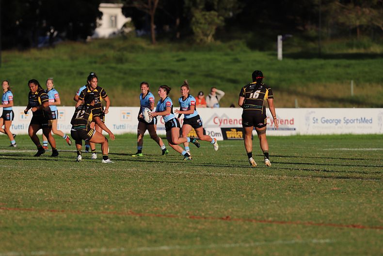 HNWP Rnd 1 MOUNTIES v SHARKS