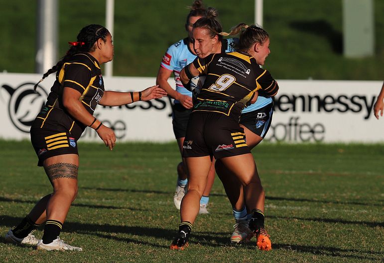 HNWP Rnd 1 MOUNTIES v SHARKS