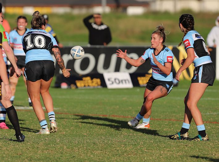 HNWP Rnd 1 MOUNTIES v SHARKS