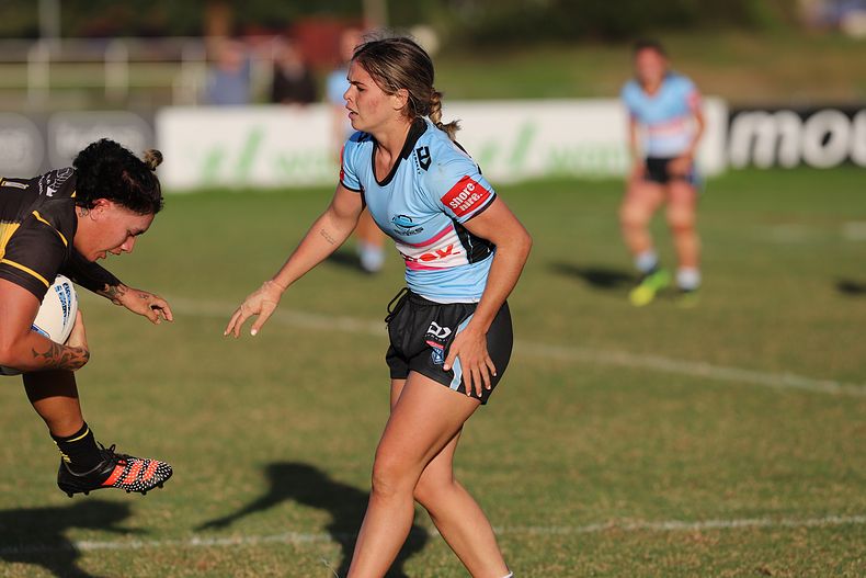 HNWP Rnd 1 MOUNTIES v SHARKS