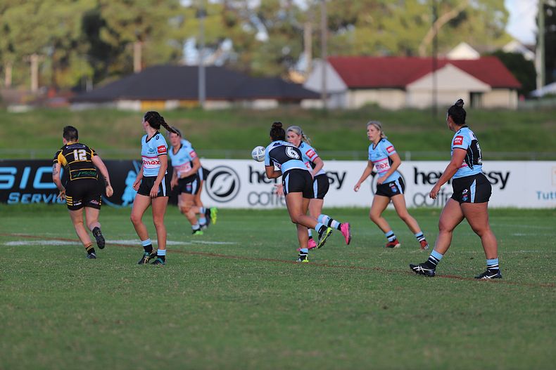 HNWP Rnd 1 MOUNTIES v SHARKS