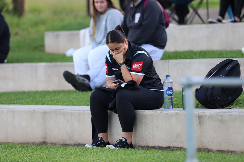 HNWP Rnd 1 MOUNTIES v SHARKS
