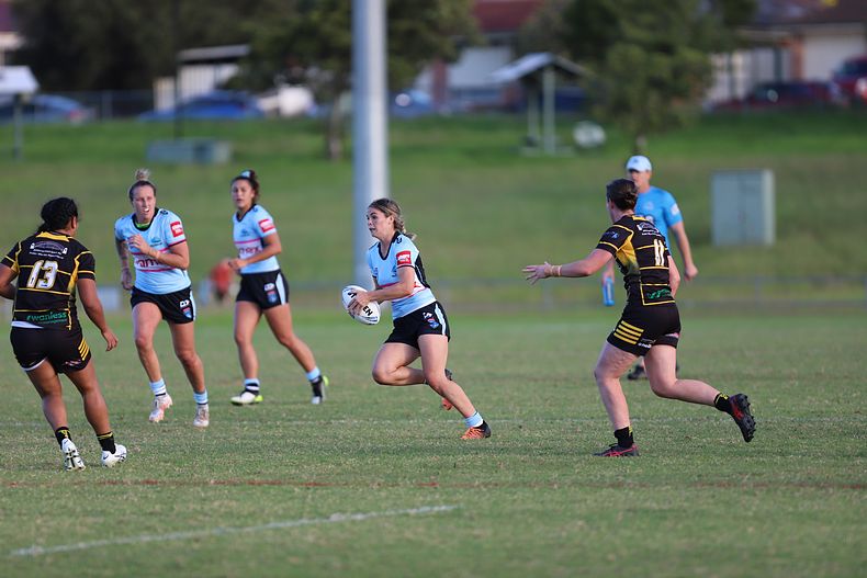 HNWP Rnd 1 MOUNTIES v SHARKS