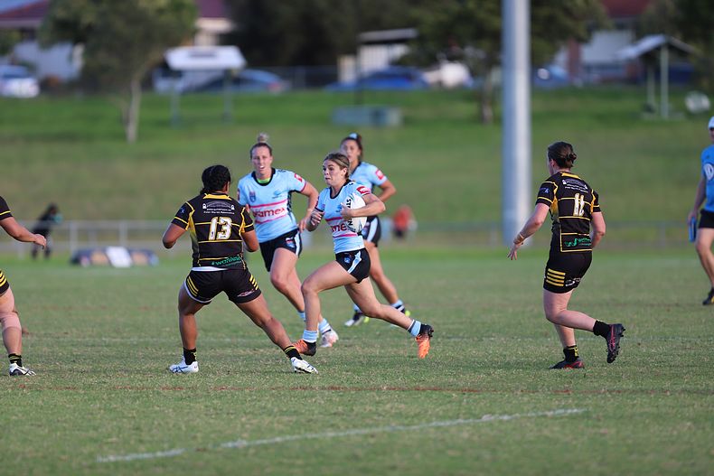 HNWP Rnd 1 MOUNTIES v SHARKS