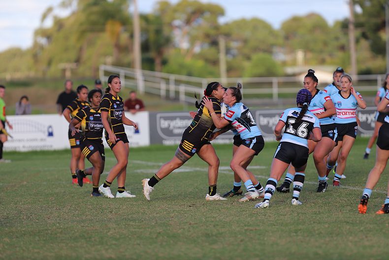 HNWP Rnd 1 MOUNTIES v SHARKS