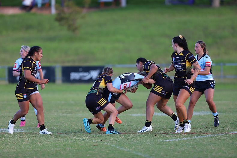 HNWP Rnd 1 MOUNTIES v SHARKS