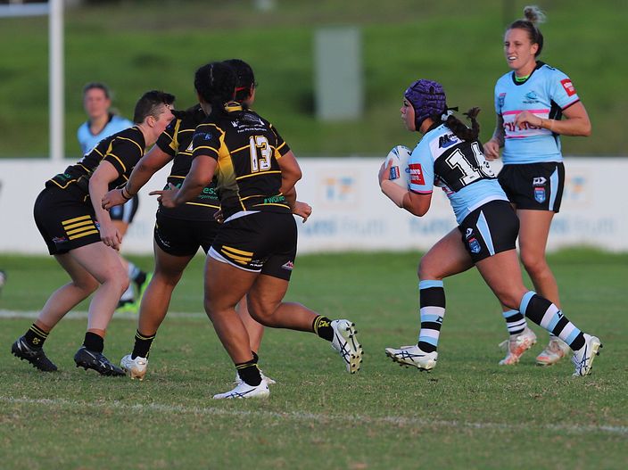 HNWP Rnd 1 MOUNTIES v SHARKS