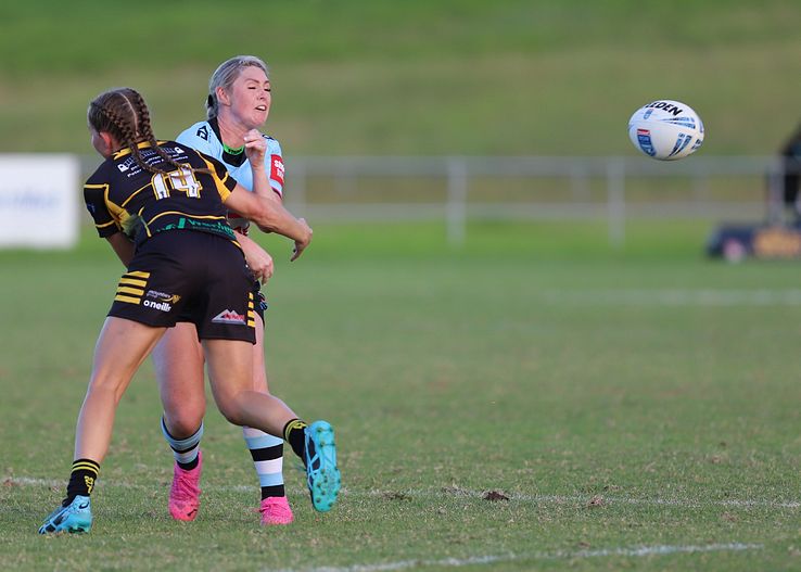 HNWP Rnd 1 MOUNTIES v SHARKS