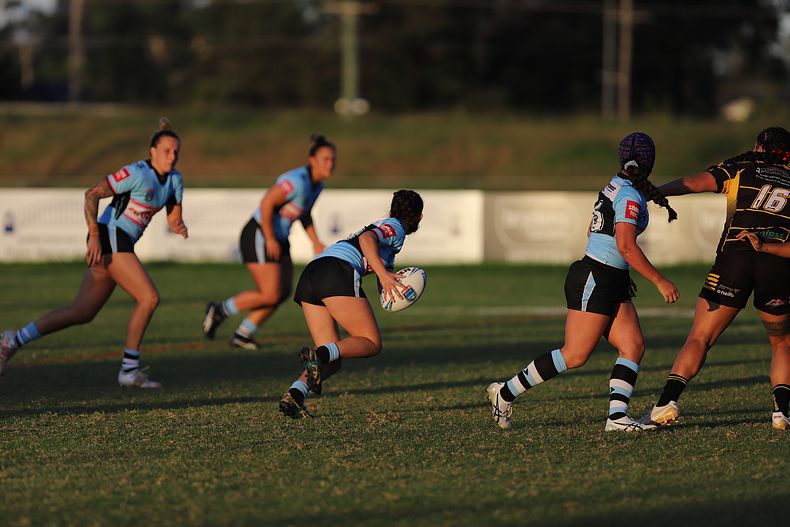 HNWP Rnd 1 MOUNTIES v SHARKS