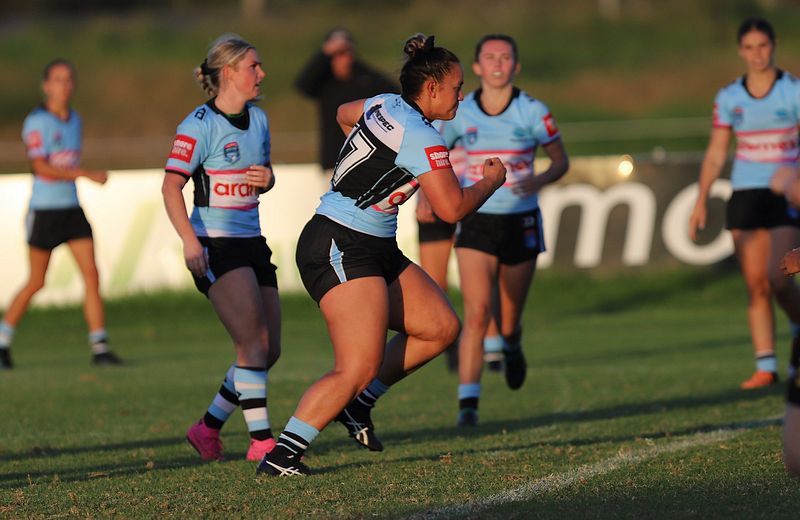 HNWP Rnd 1 MOUNTIES v SHARKS