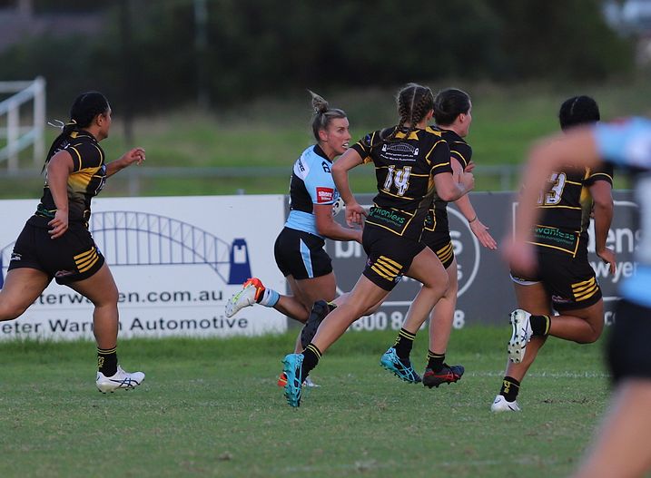 HNWP Rnd 1 MOUNTIES v SHARKS