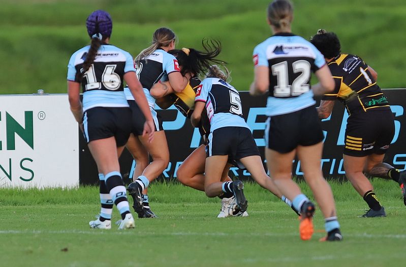 HNWP Rnd 1 MOUNTIES v SHARKS
