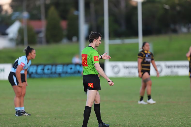 HNWP Rnd 1 MOUNTIES v SHARKS