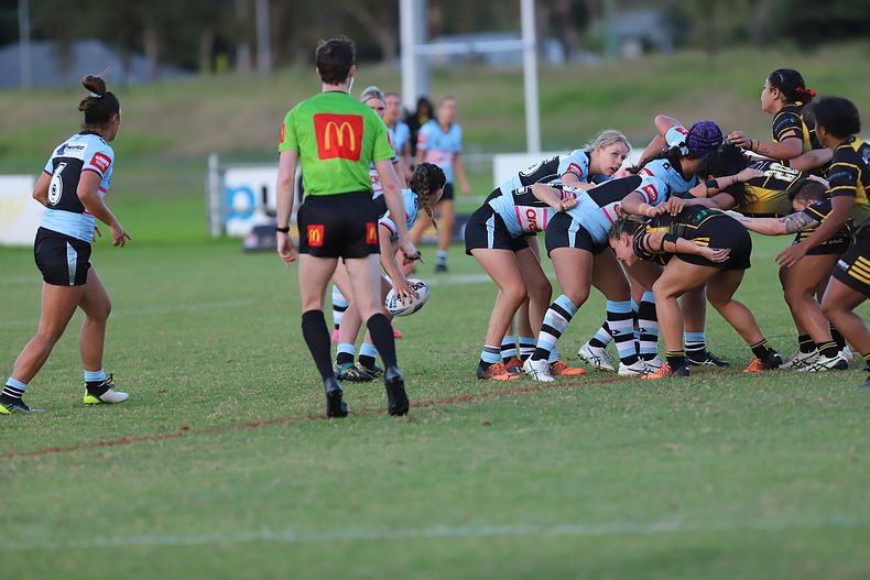HNWP Rnd 1 MOUNTIES v SHARKS